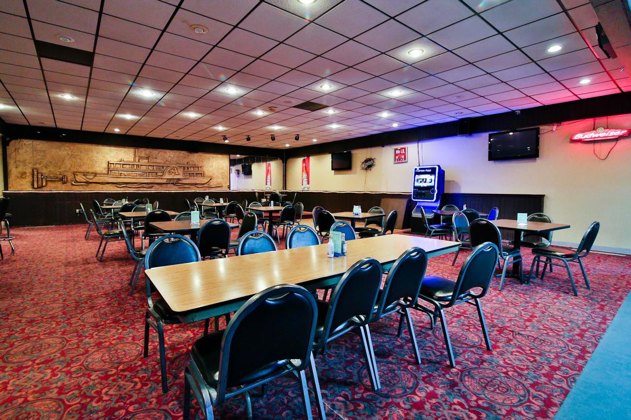 Great American Inn & Suites Devils Lake Exterior foto